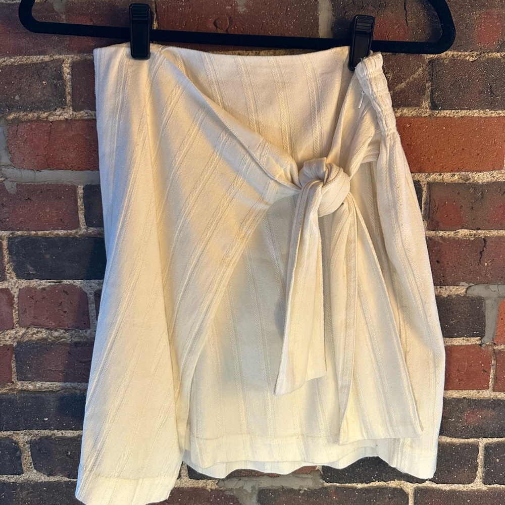 Club Monaco Tie-Front Skirt